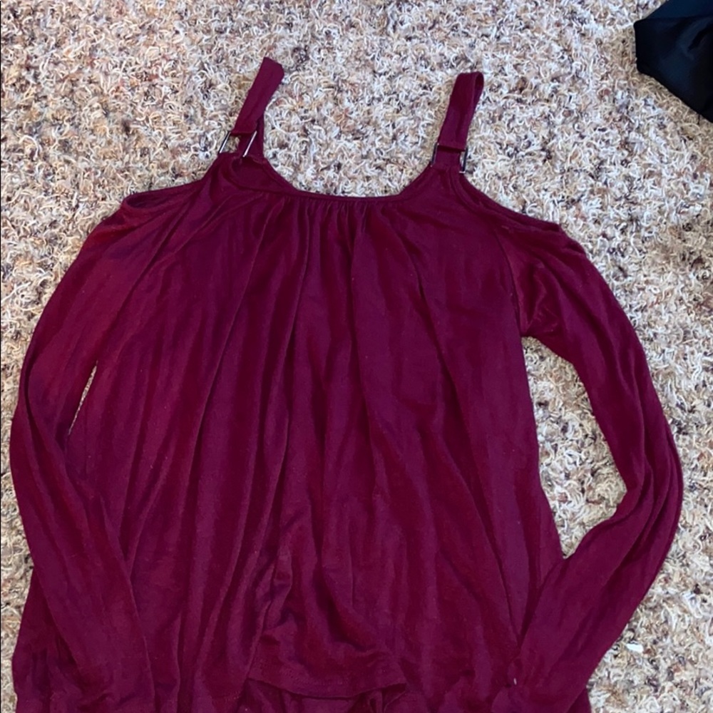 Charlotte Russe open shoulder top
